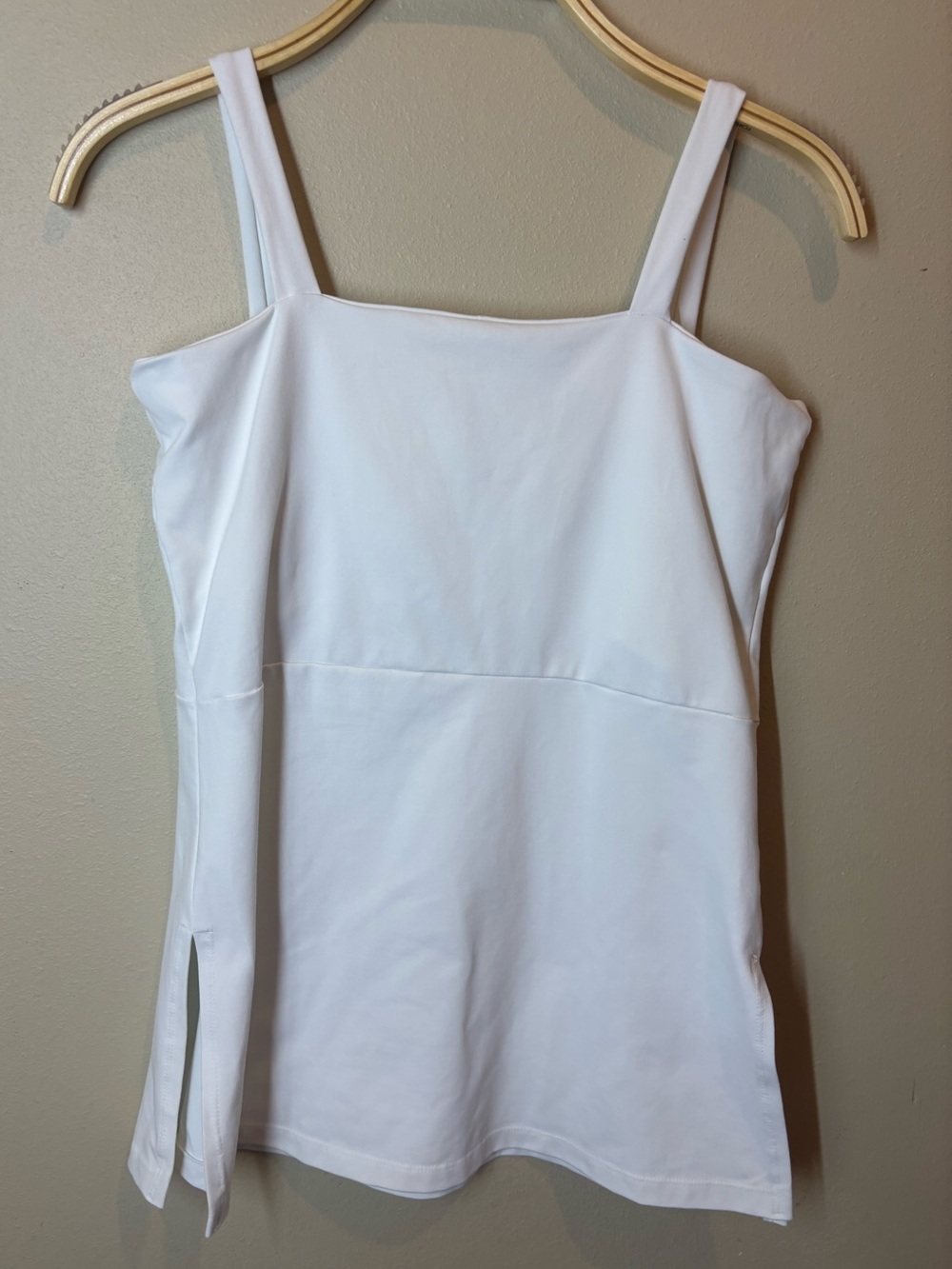 Kira Grace White Square-Neck Tank Top -medium, made in USA! Tennis/Golf